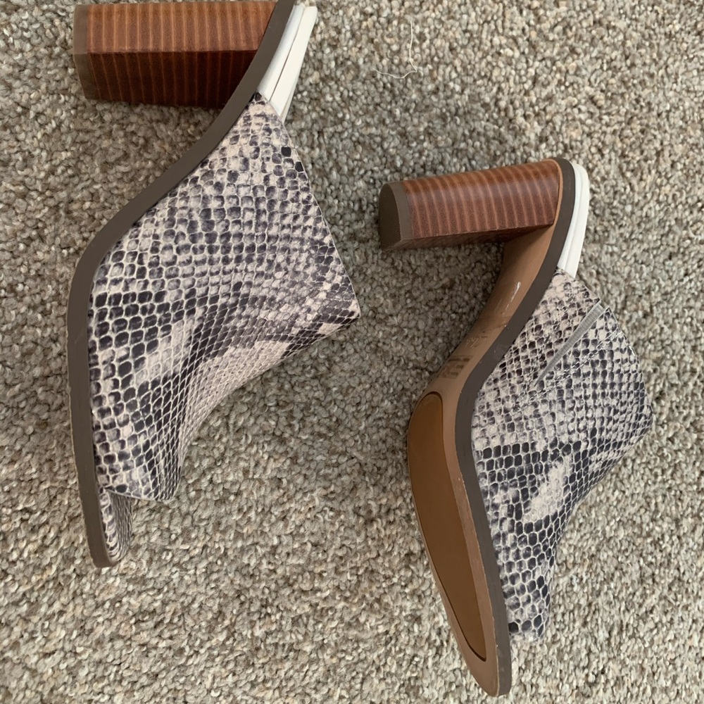 Clark’s Snakeskin Peeptoes - Picture 3 of 6